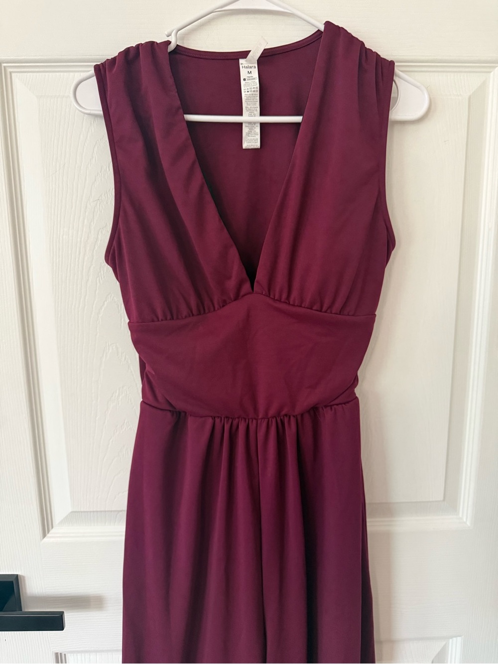 Halara Burgundy V Neck Sleeveless Ruched Pocket Jumpsuit-Easy Peezy Size M New - Picture 9 of 13